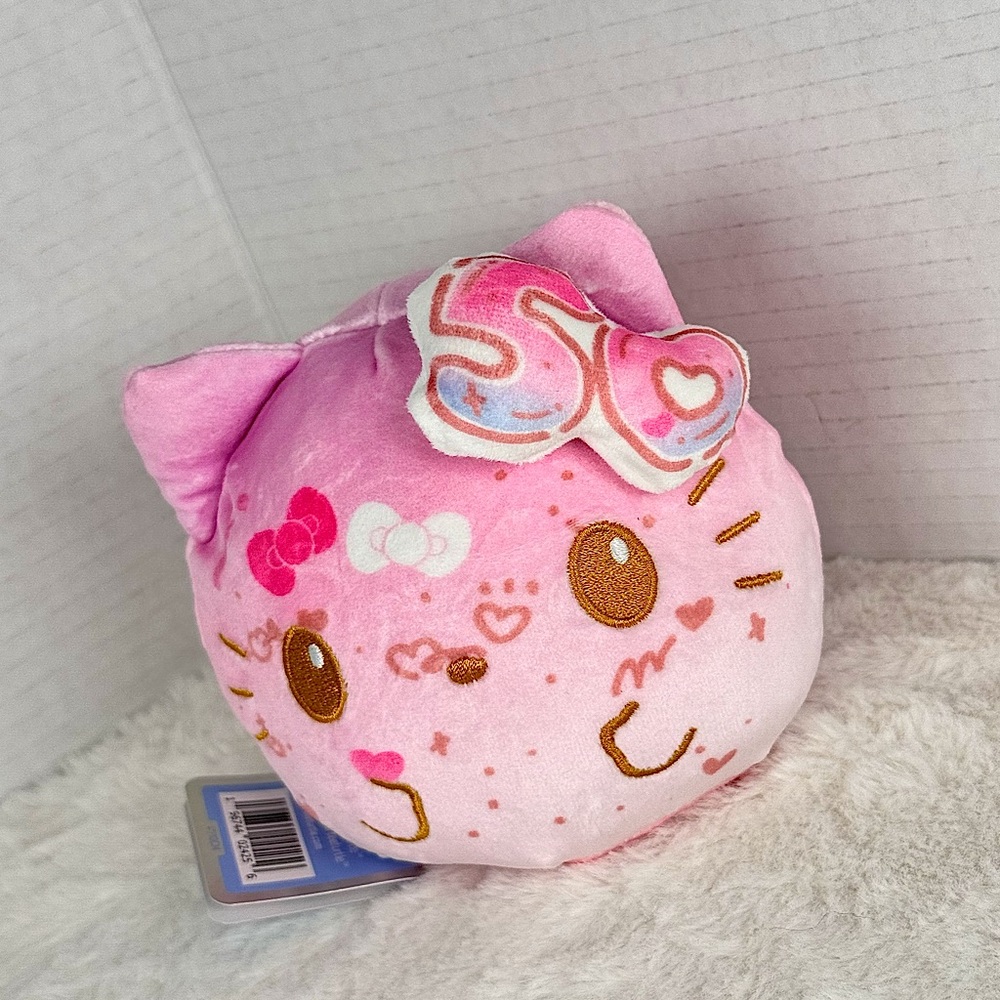 Hello Kitty 50th Anniversary Pink Reversible Plushie TeeTurtle Plushiverse NWT